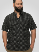 Duża męska koszula bawełniana MATLOCK z krótkim rękawem czarna z printem